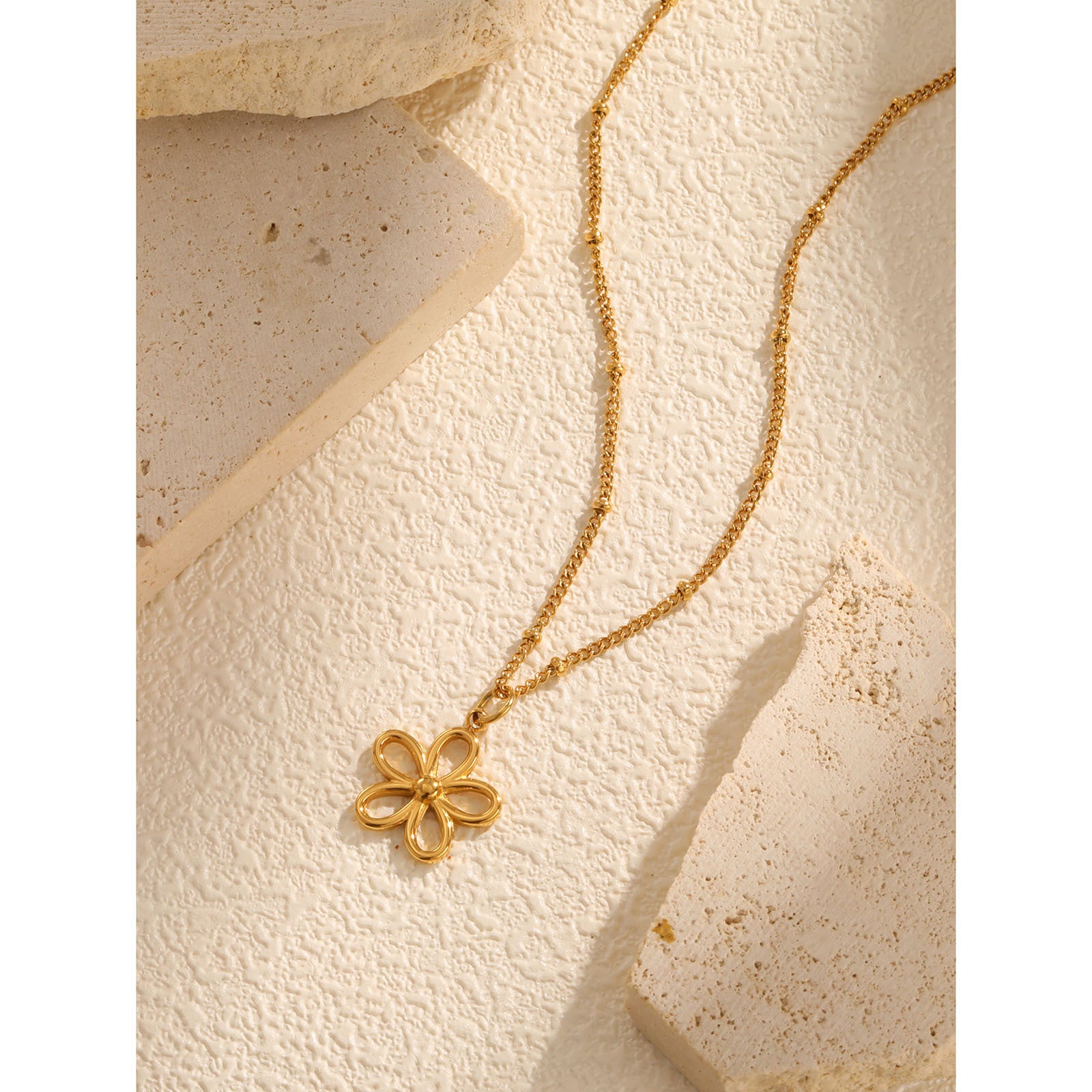 Fashion All-match Niche Gold Pendant Necklace