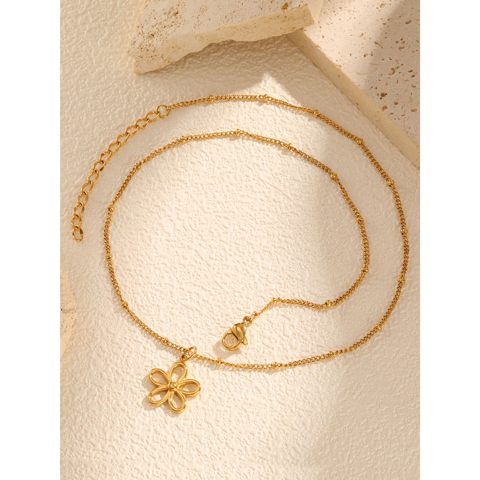 Fashion All-match Niche Gold Pendant Necklace